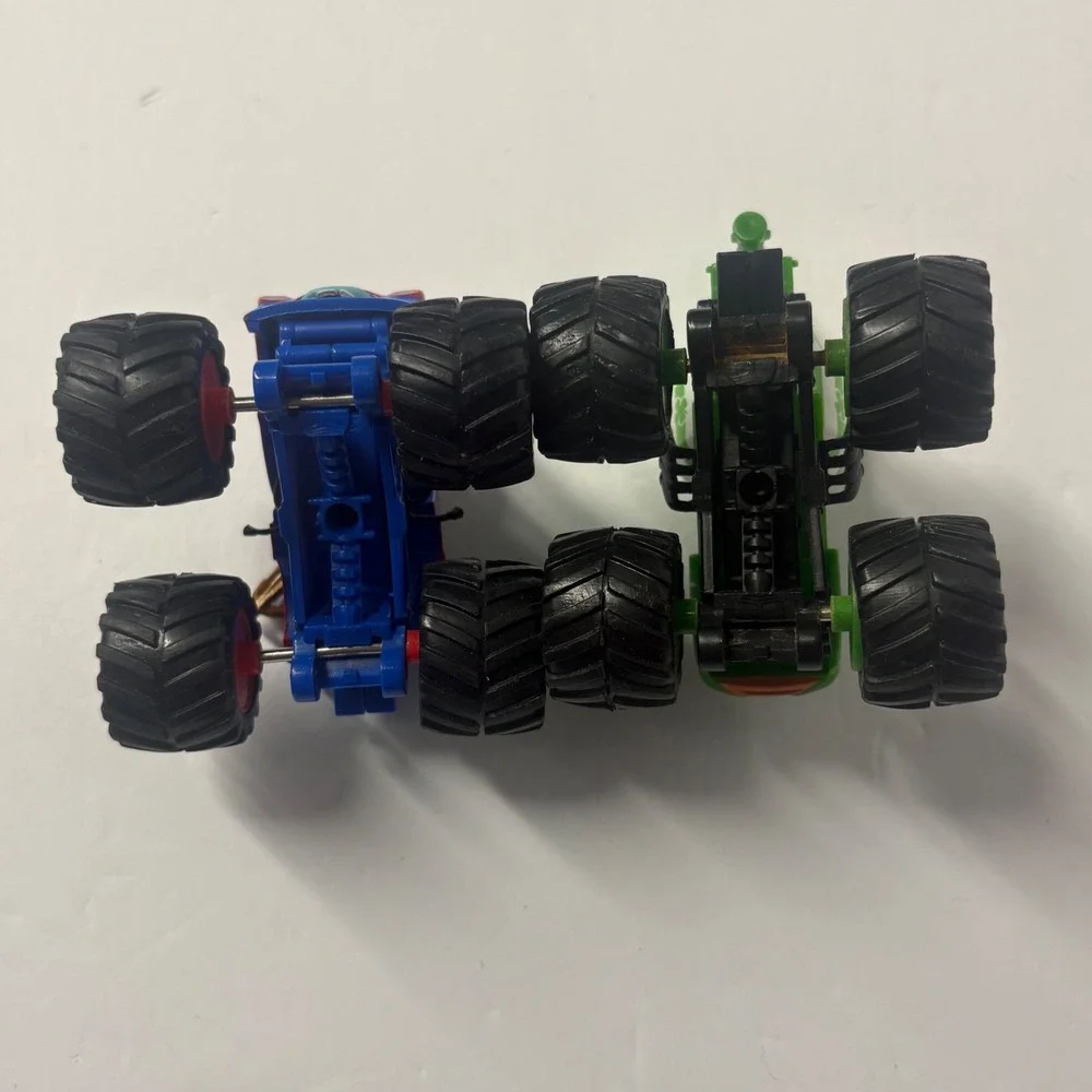 Disney Pixar Cars Monster Truck I-Screamer Tormentor McMean Paddy O'Concrete